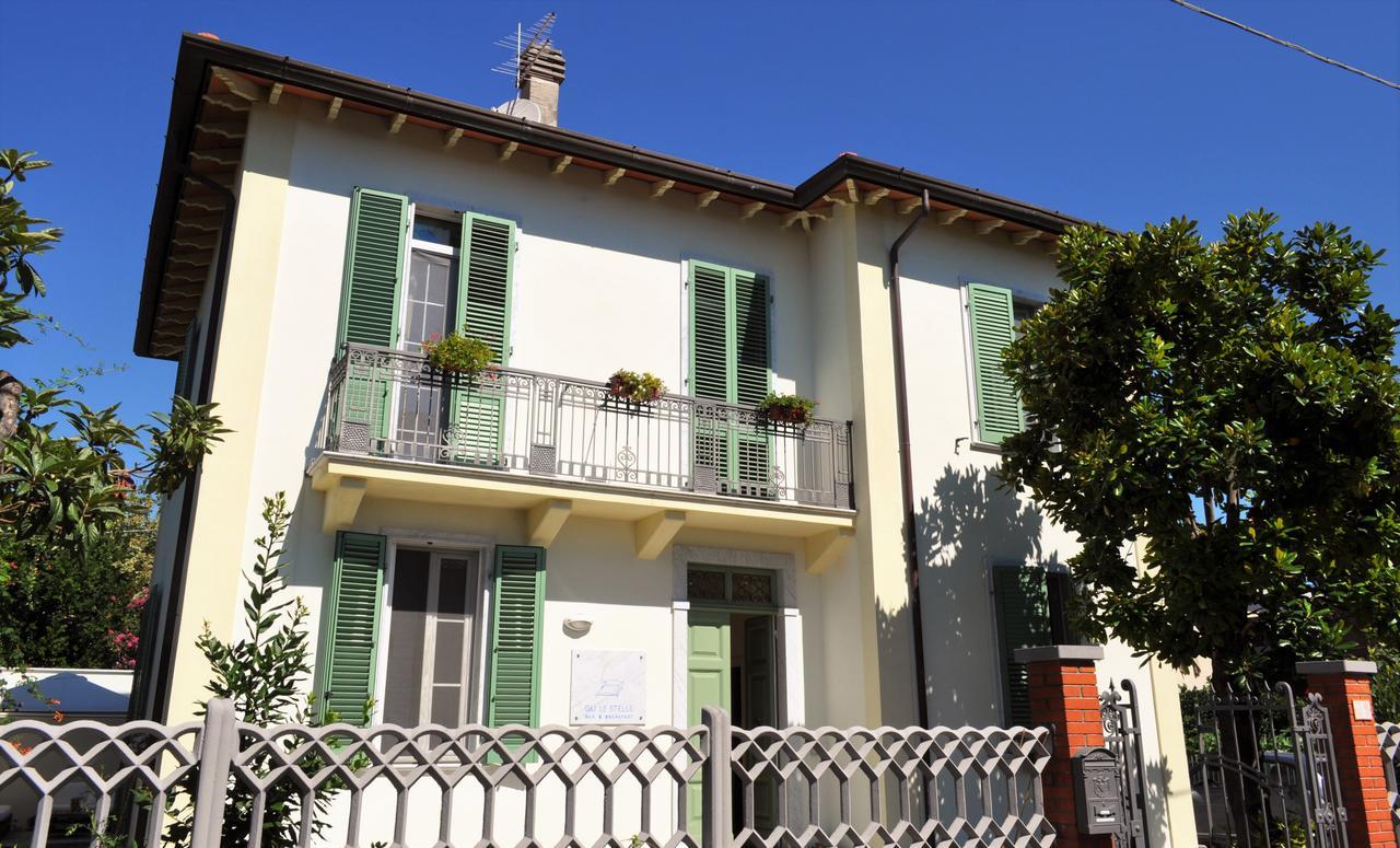 B&B Giu Le Stelle Marina di Massa Exterior photo